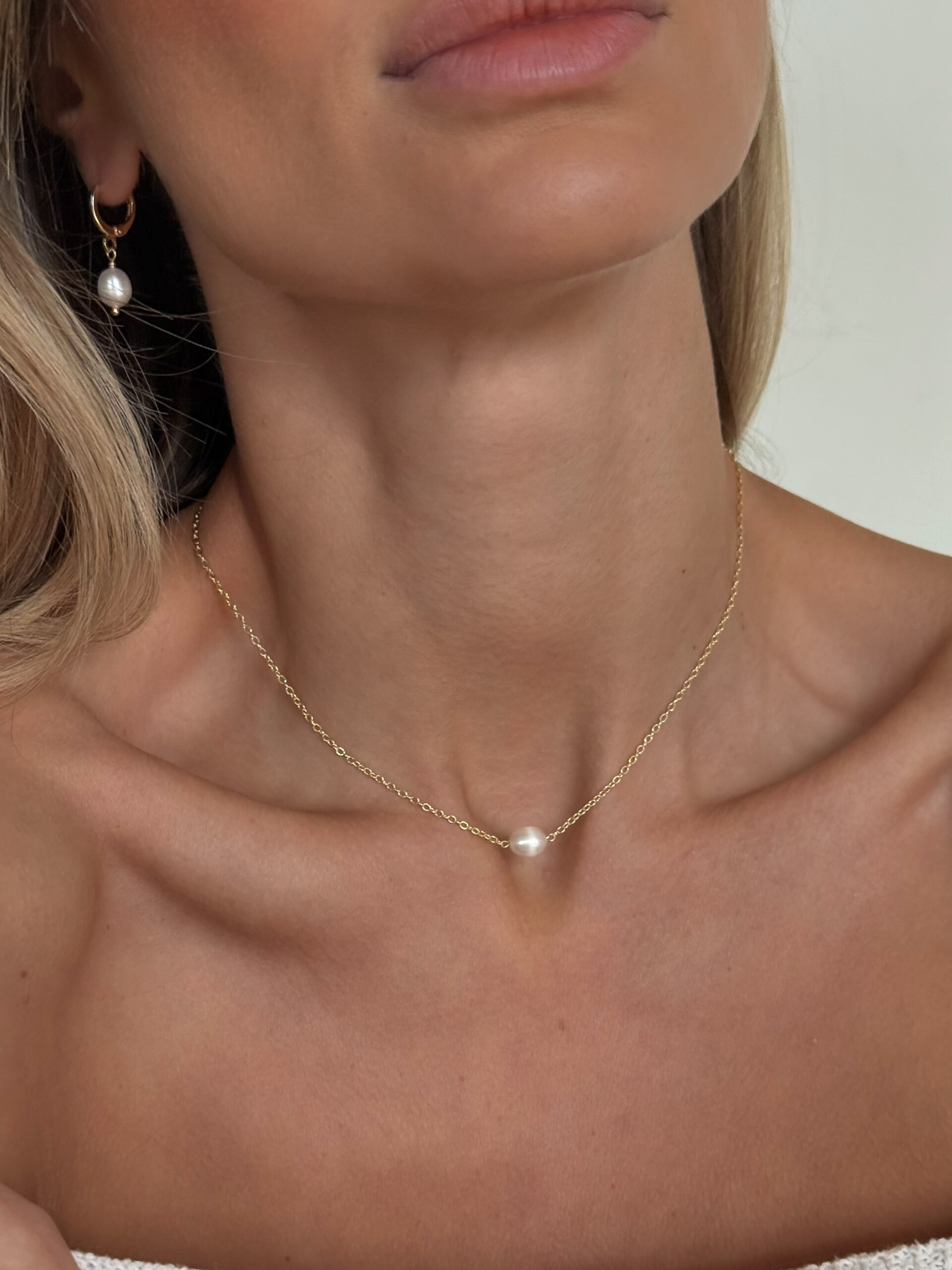 Ланцюжок Avina